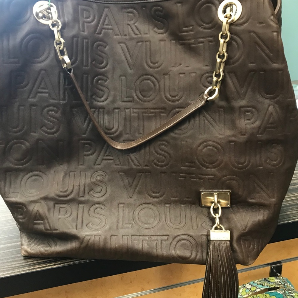 Beautiful vintage Louis Vuitton bag